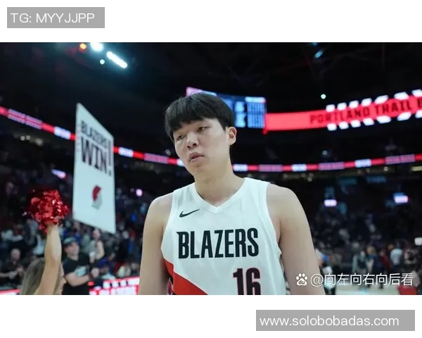 兰德尔今日表现惊艳杨瀚森无奈倒地展现刚柔并济的对抗魅力 兰德尔今日表现惊艳杨瀚森无奈倒地展现刚柔并济的对抗魅力